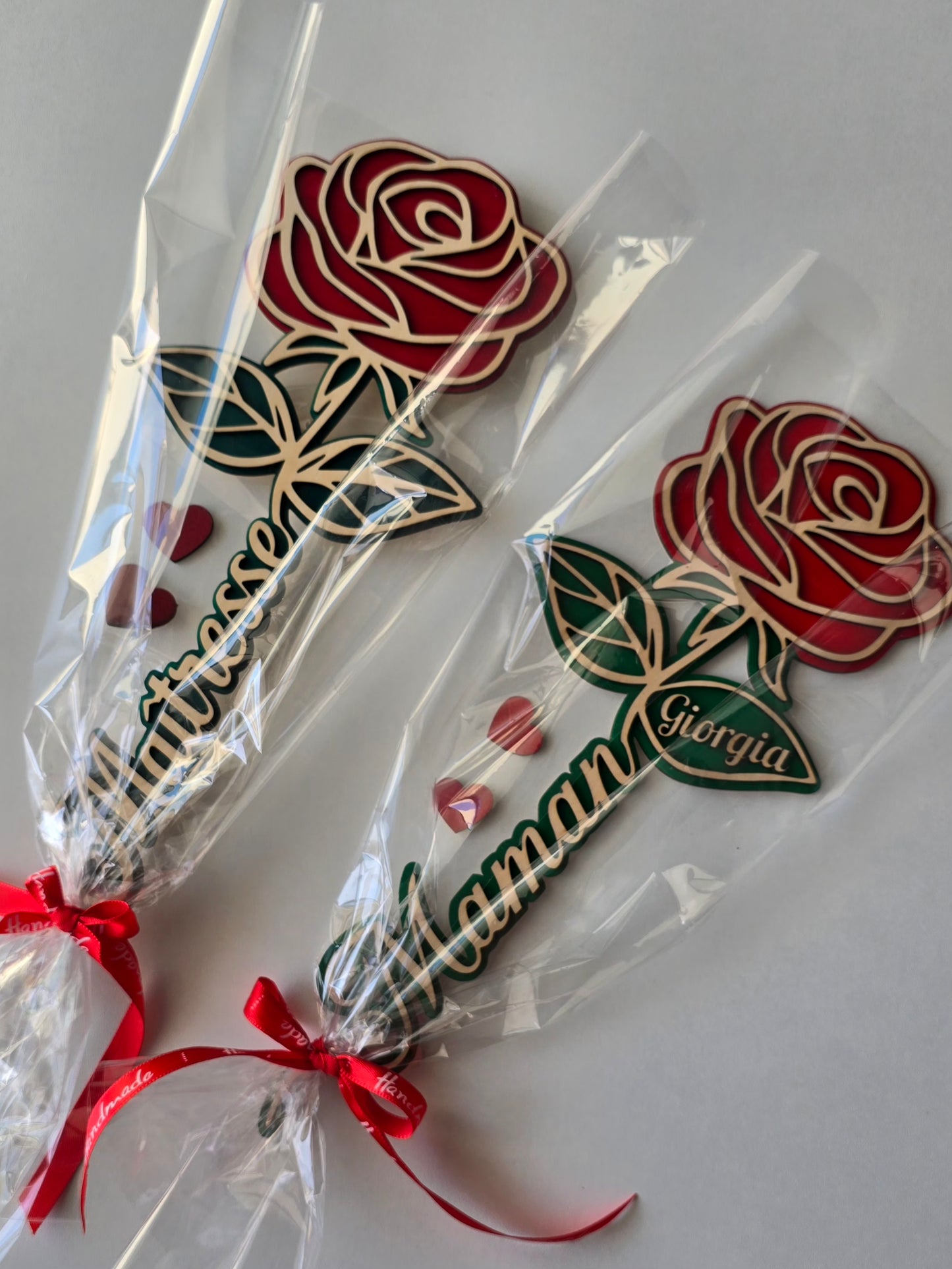 Fleur en bois a personnalisé pour maîtresse