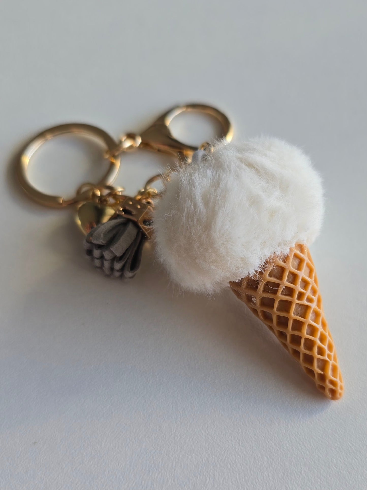 Porte-clé Glace pompon