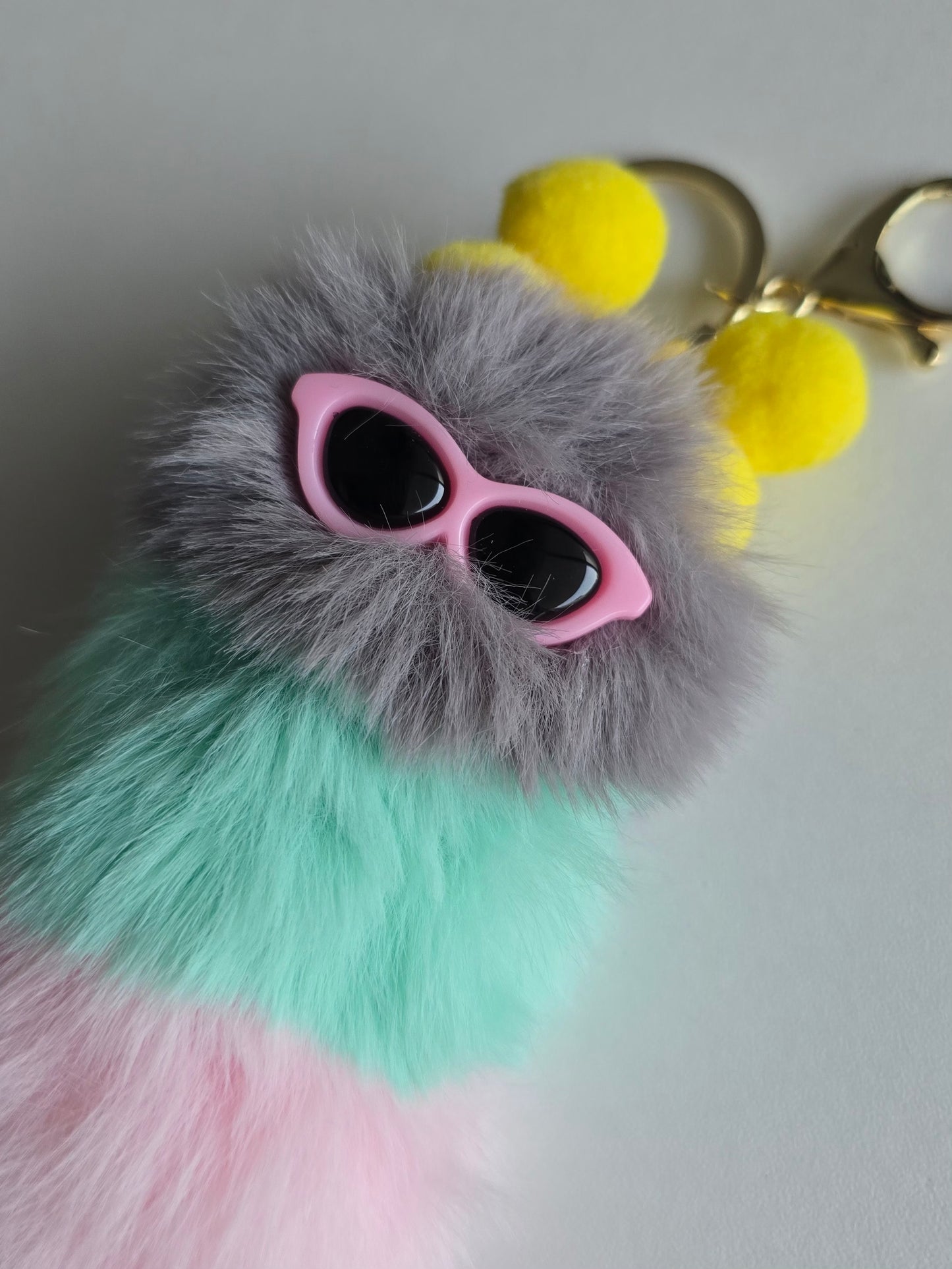 Porte-clé mini chenille pompons