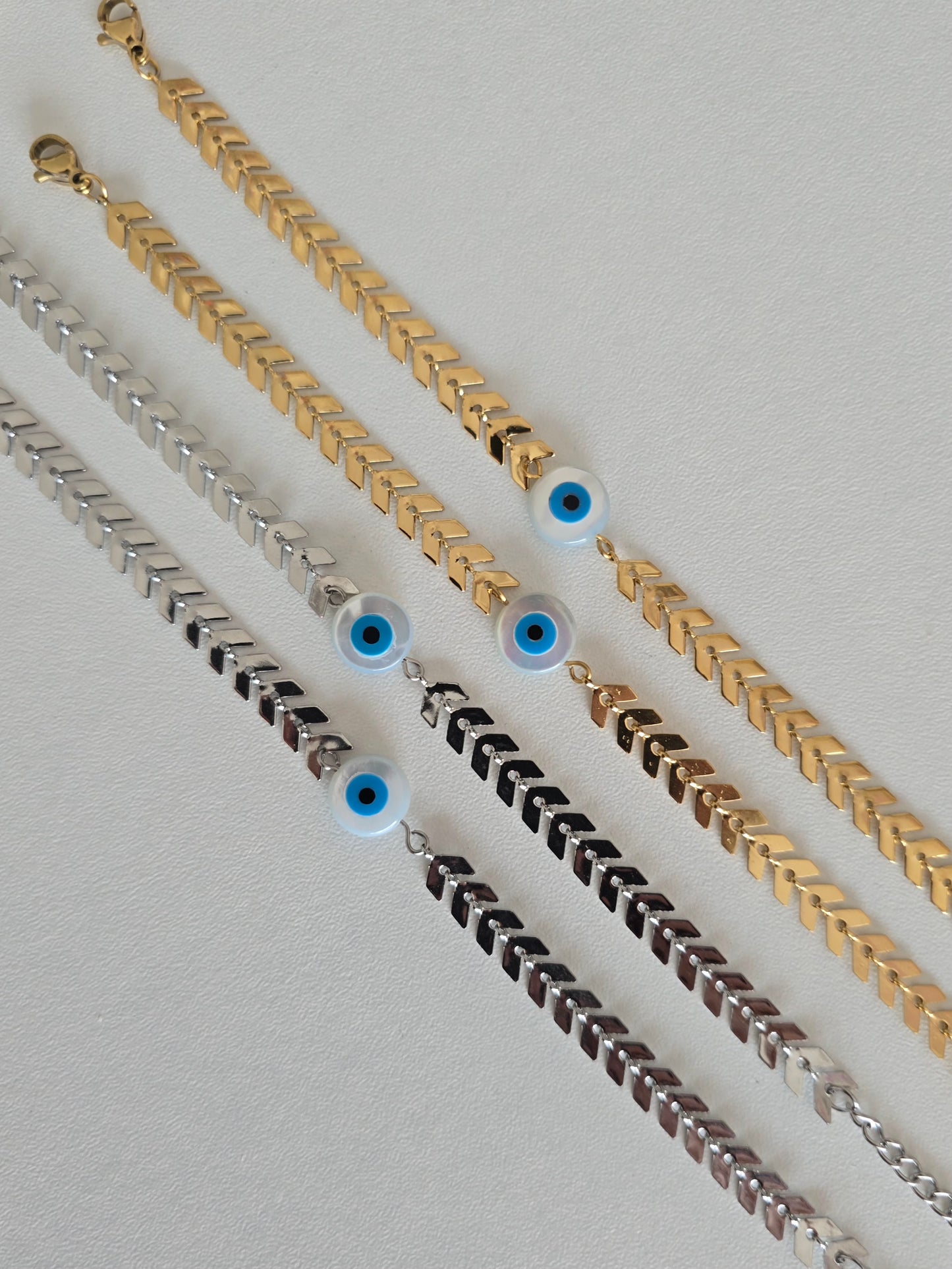 bijou porte-bonheur bracelet fin et élégant, acier inoxydable résistant