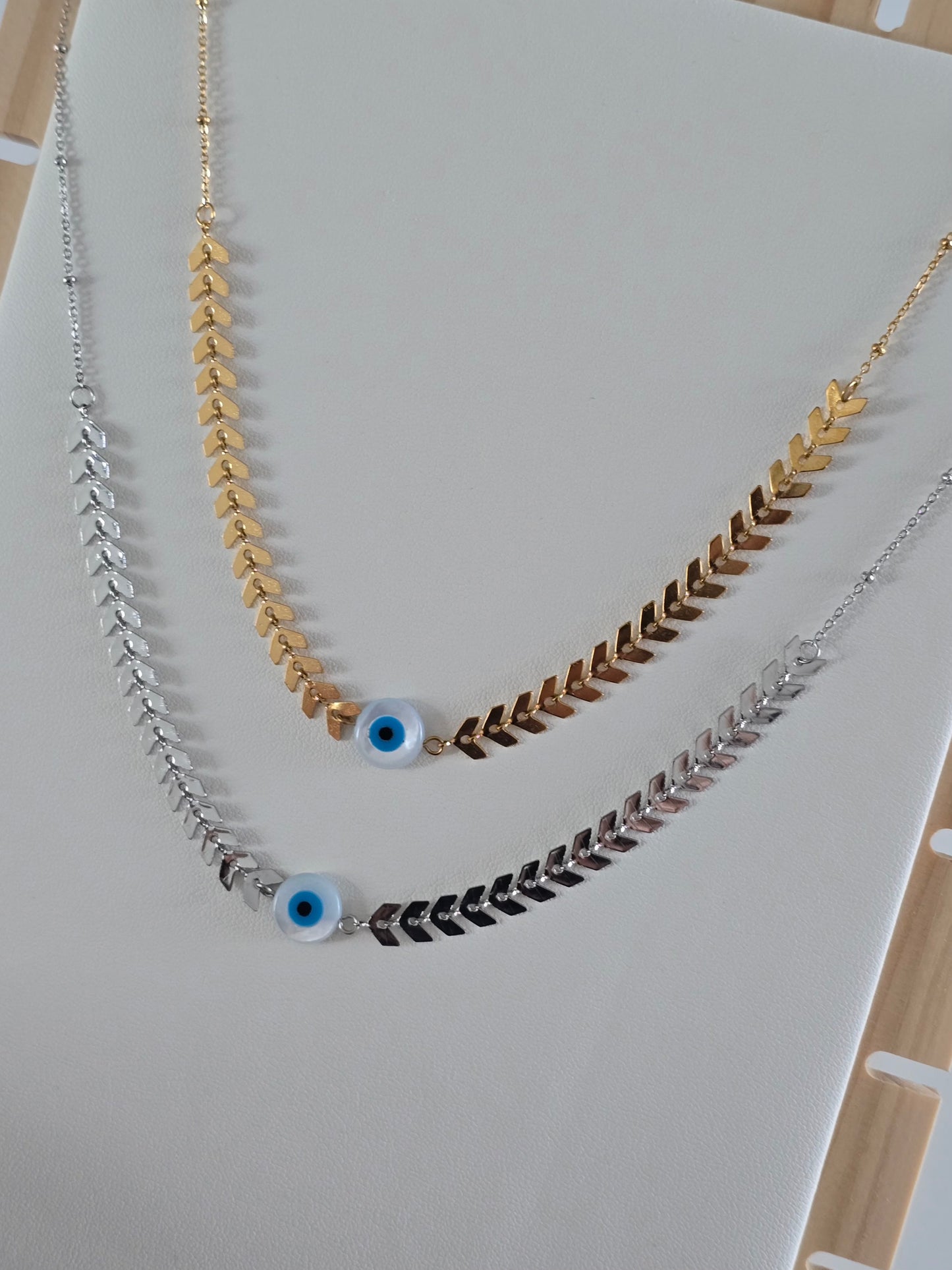 collier tendance acier inoxydable avec motif chevrons épi et oeil bleu protecteur