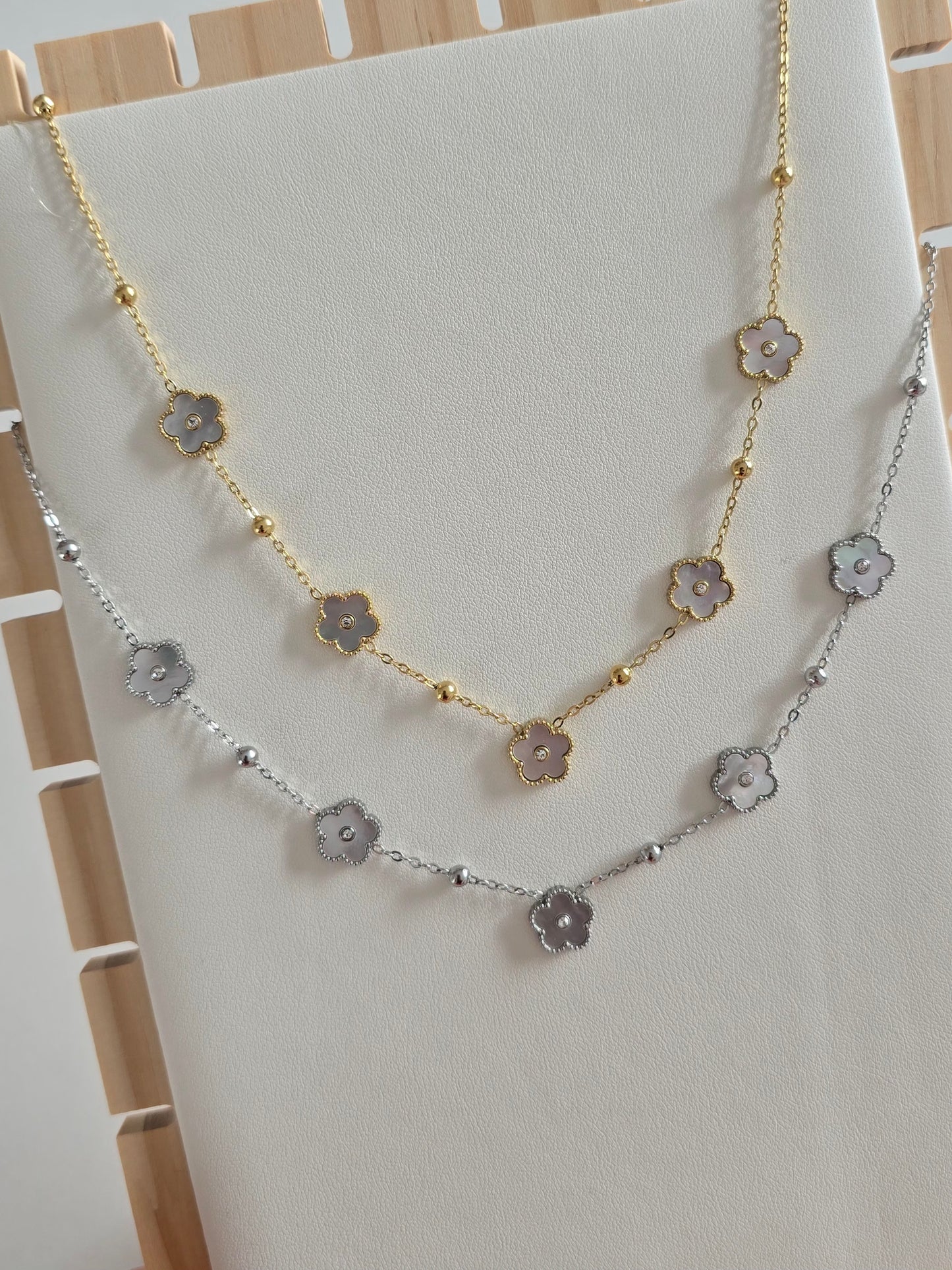 Collier Dalia