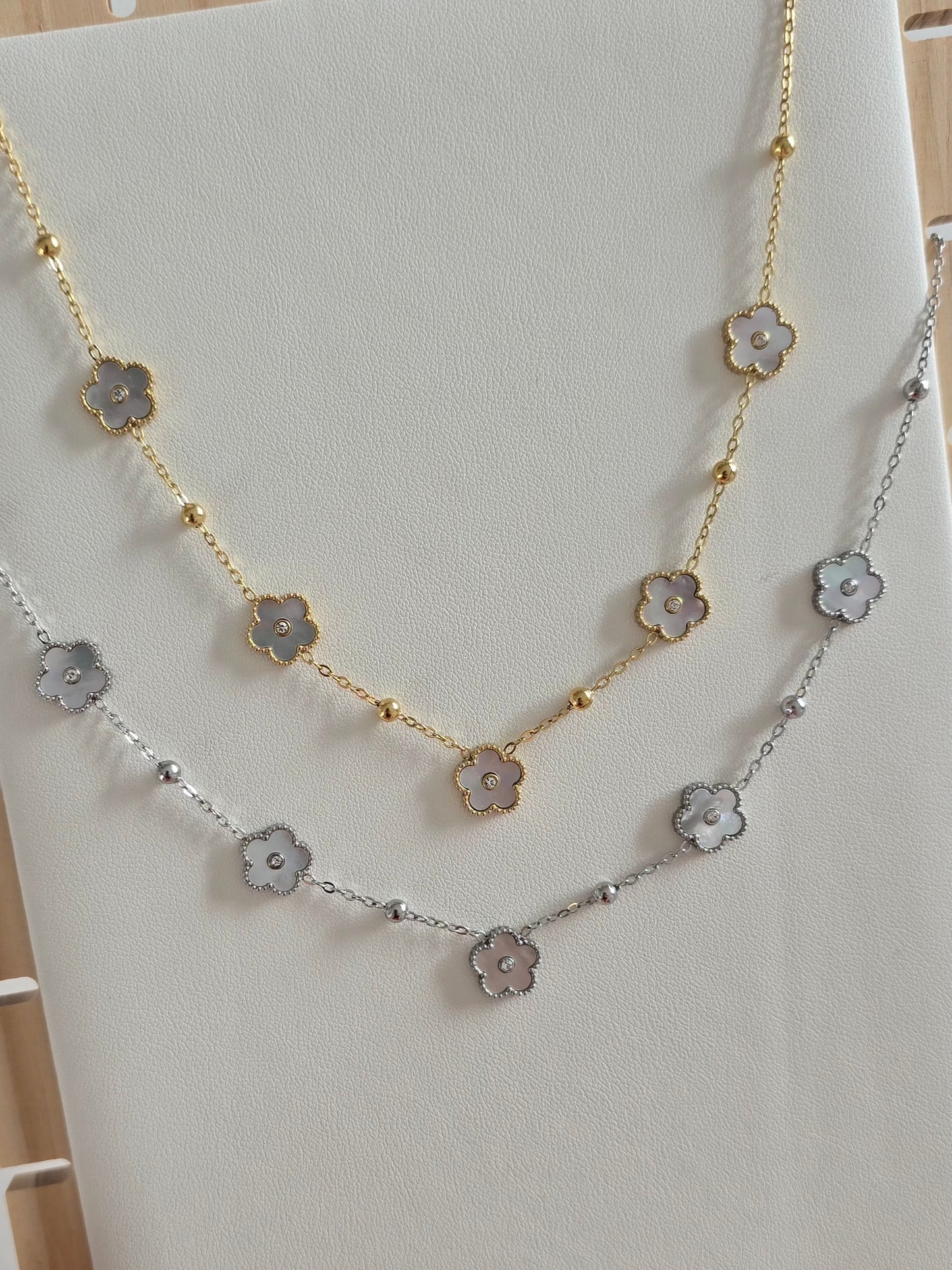 Collier Dalia