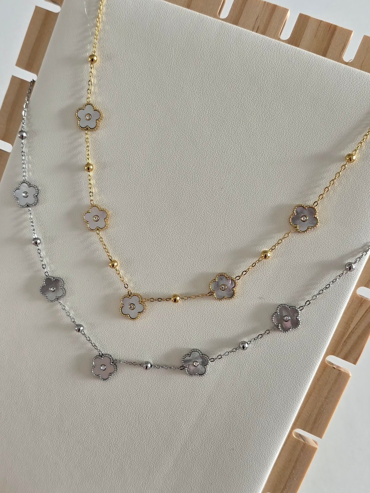 Collier Dalia