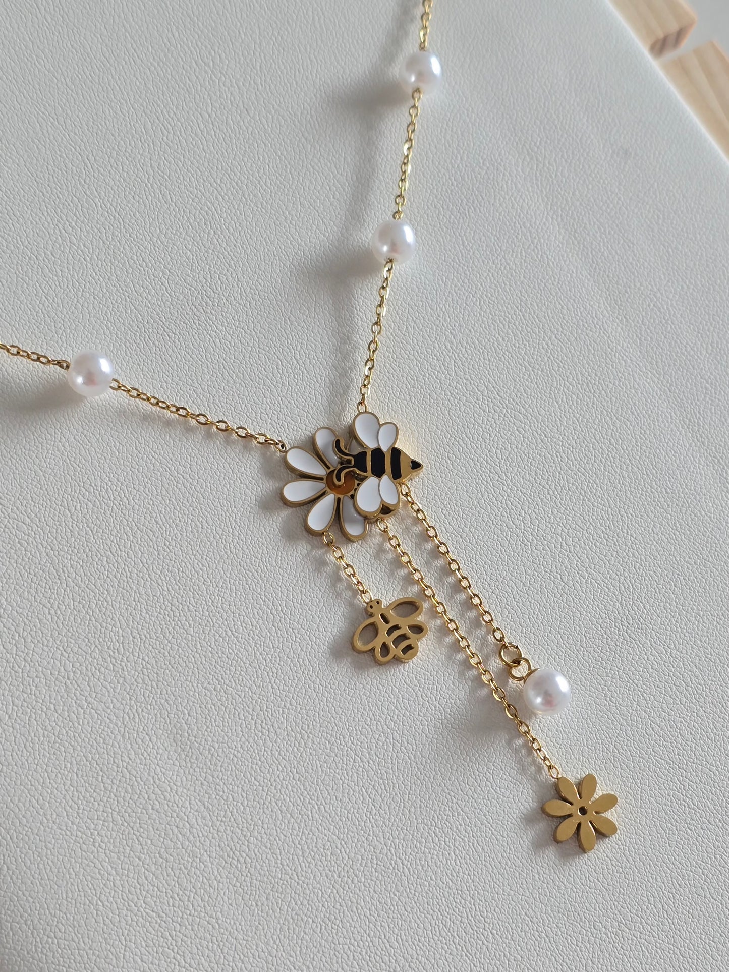 Collier Flora