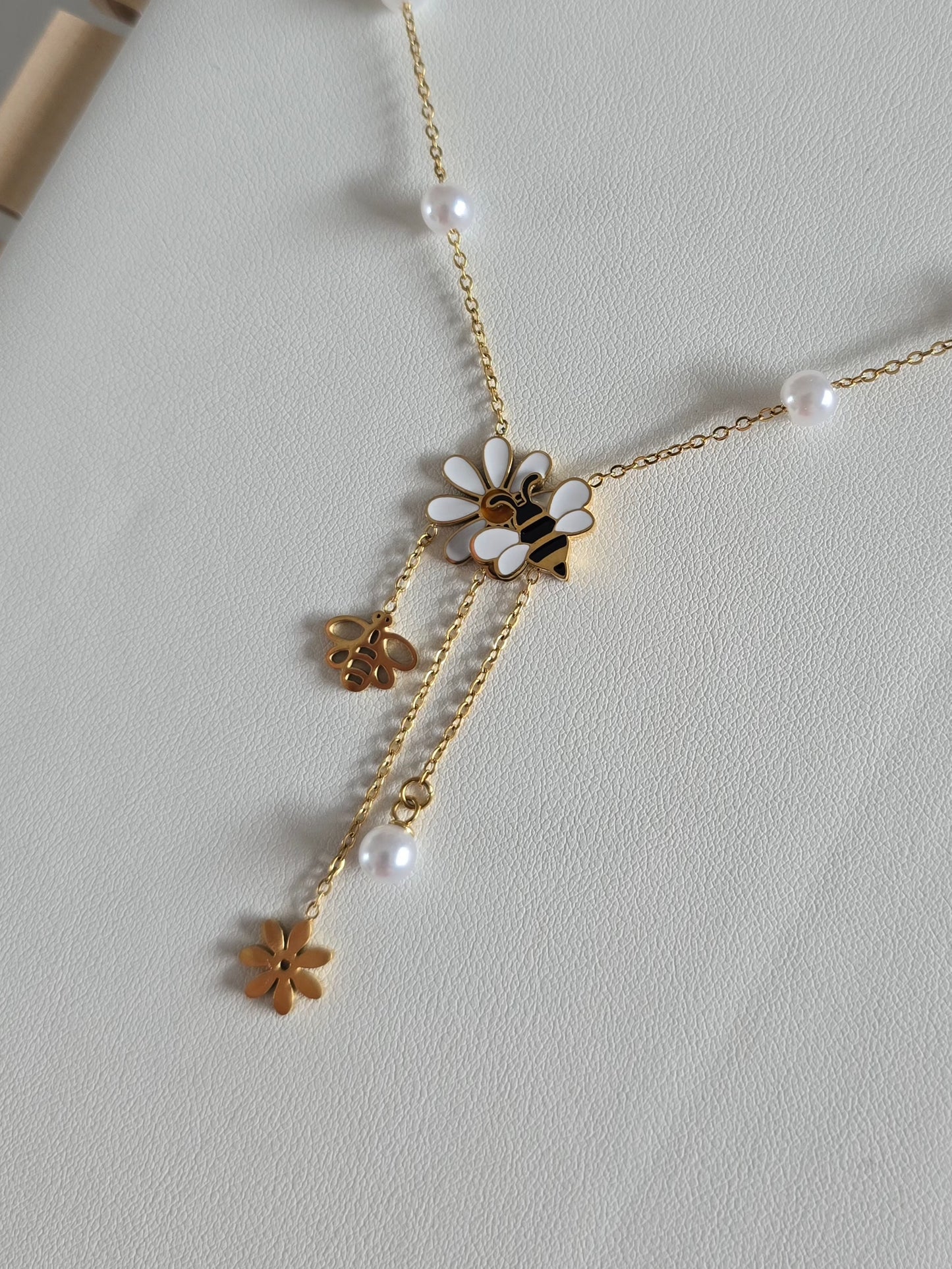 Collier Flora