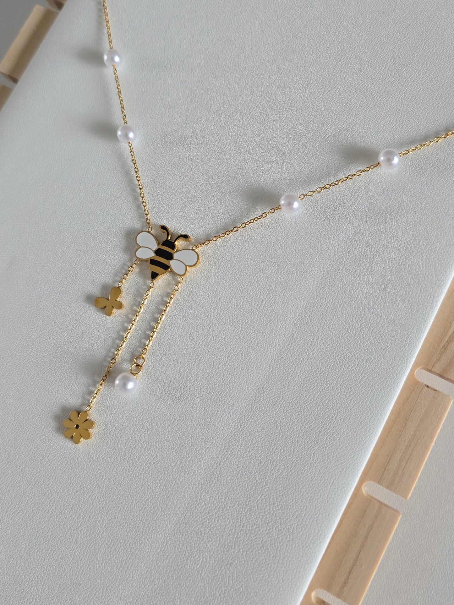 Collier Maya
