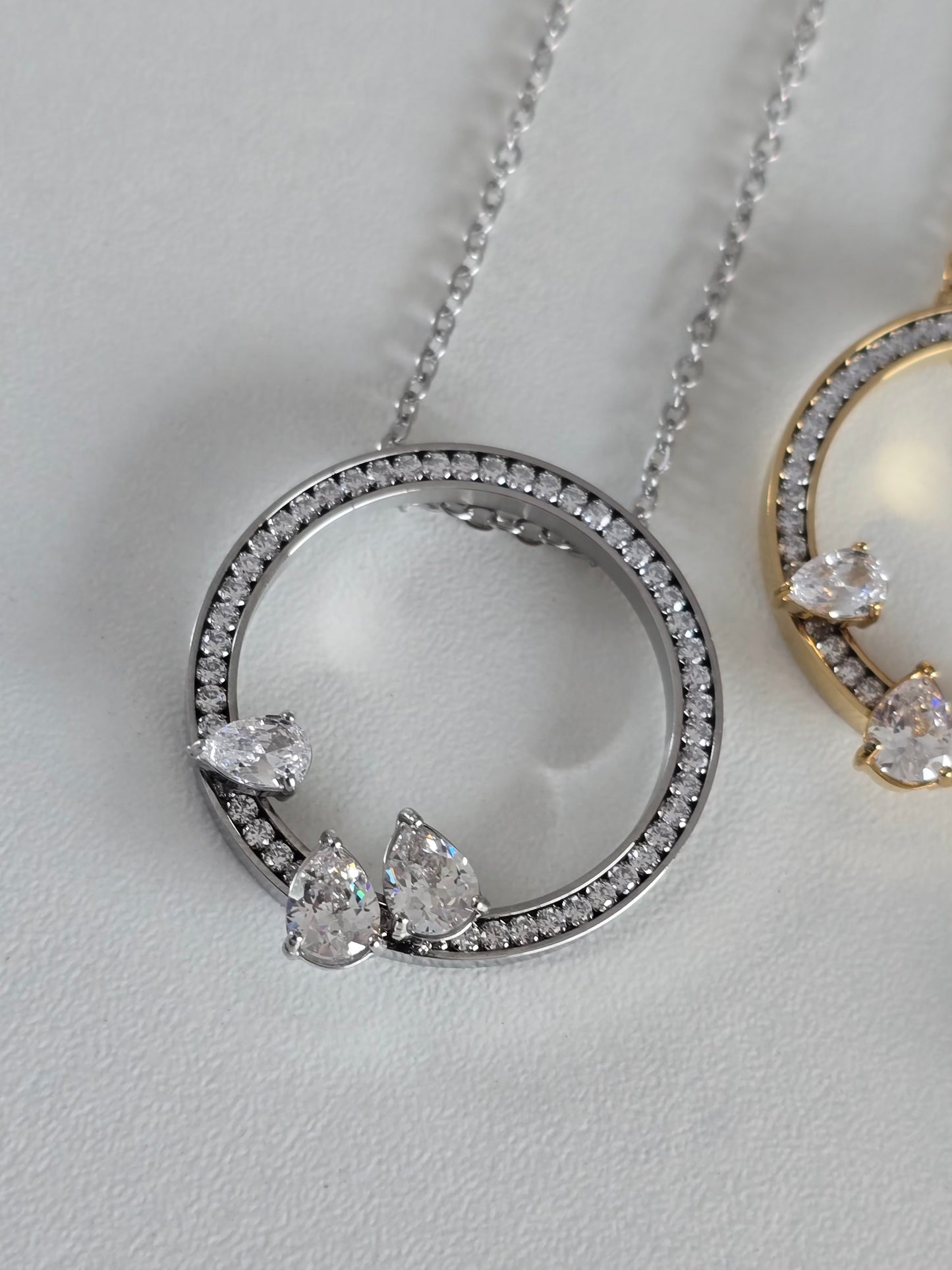 Collier Oriana