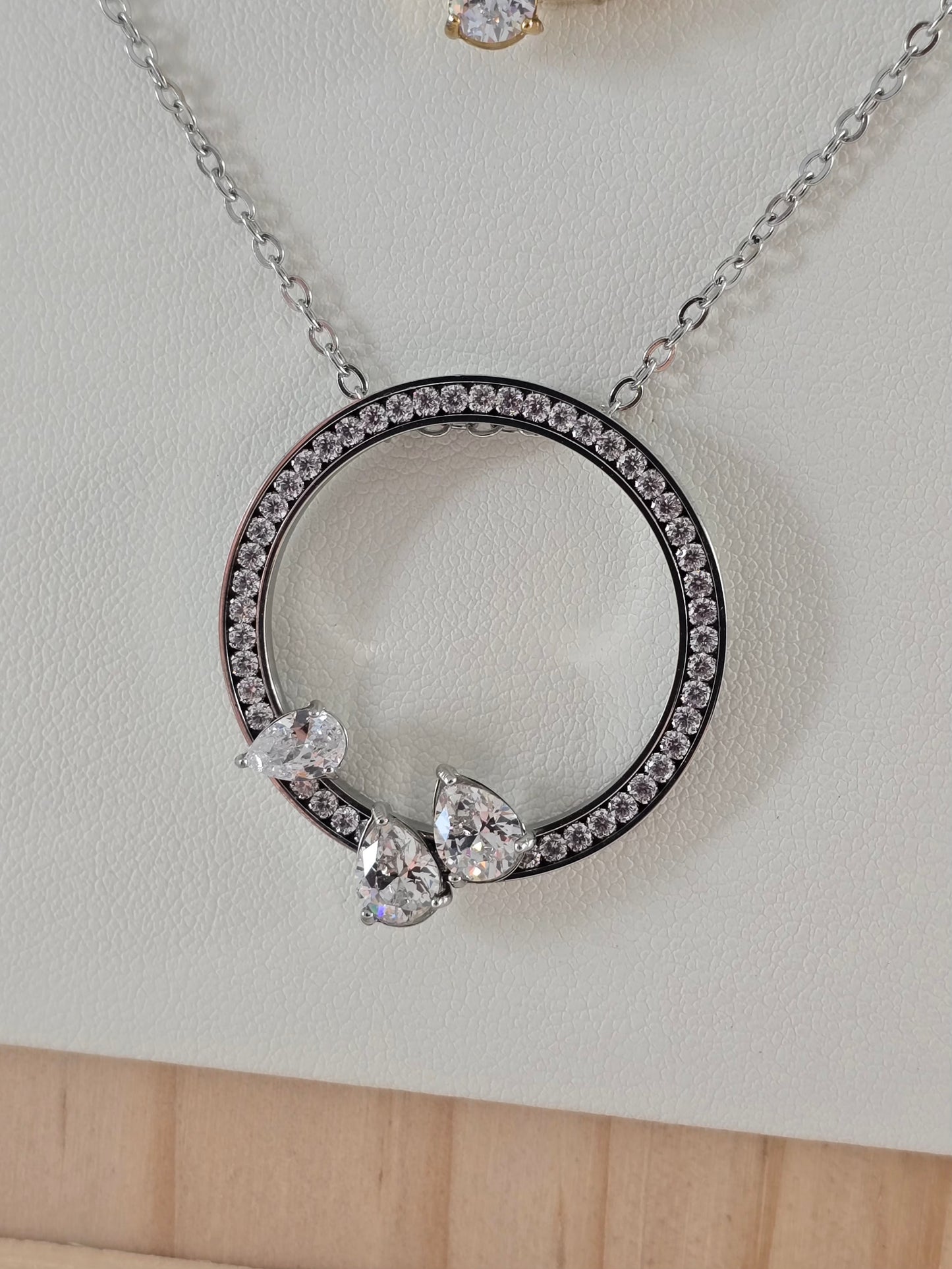collier cercle strass argenté acier inoxydable Oriana