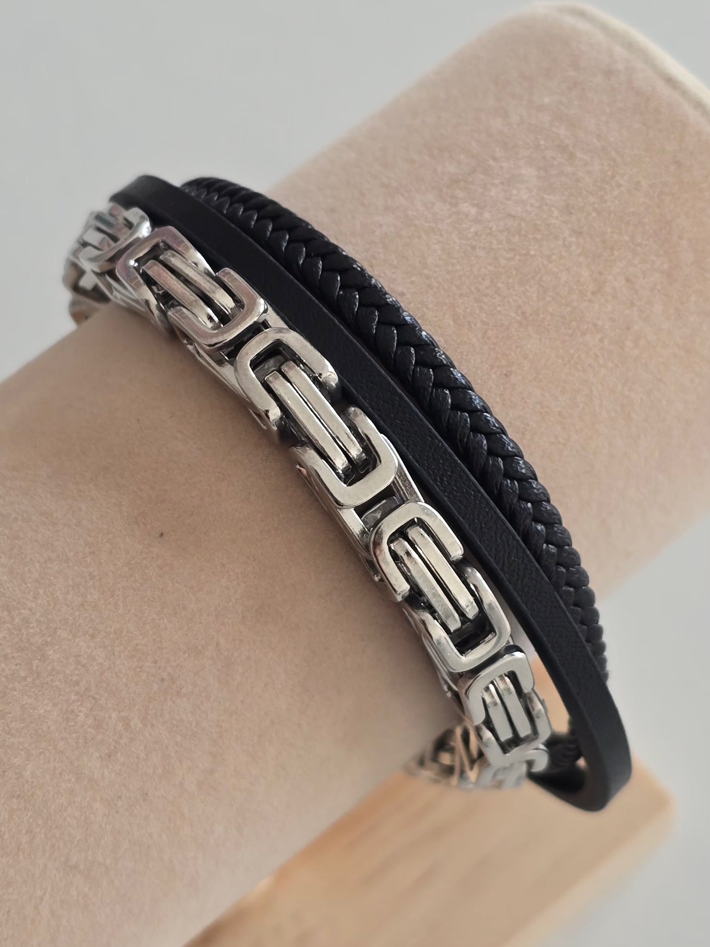 Bracelet homme robuste Fusion mélange acier et cuir noir