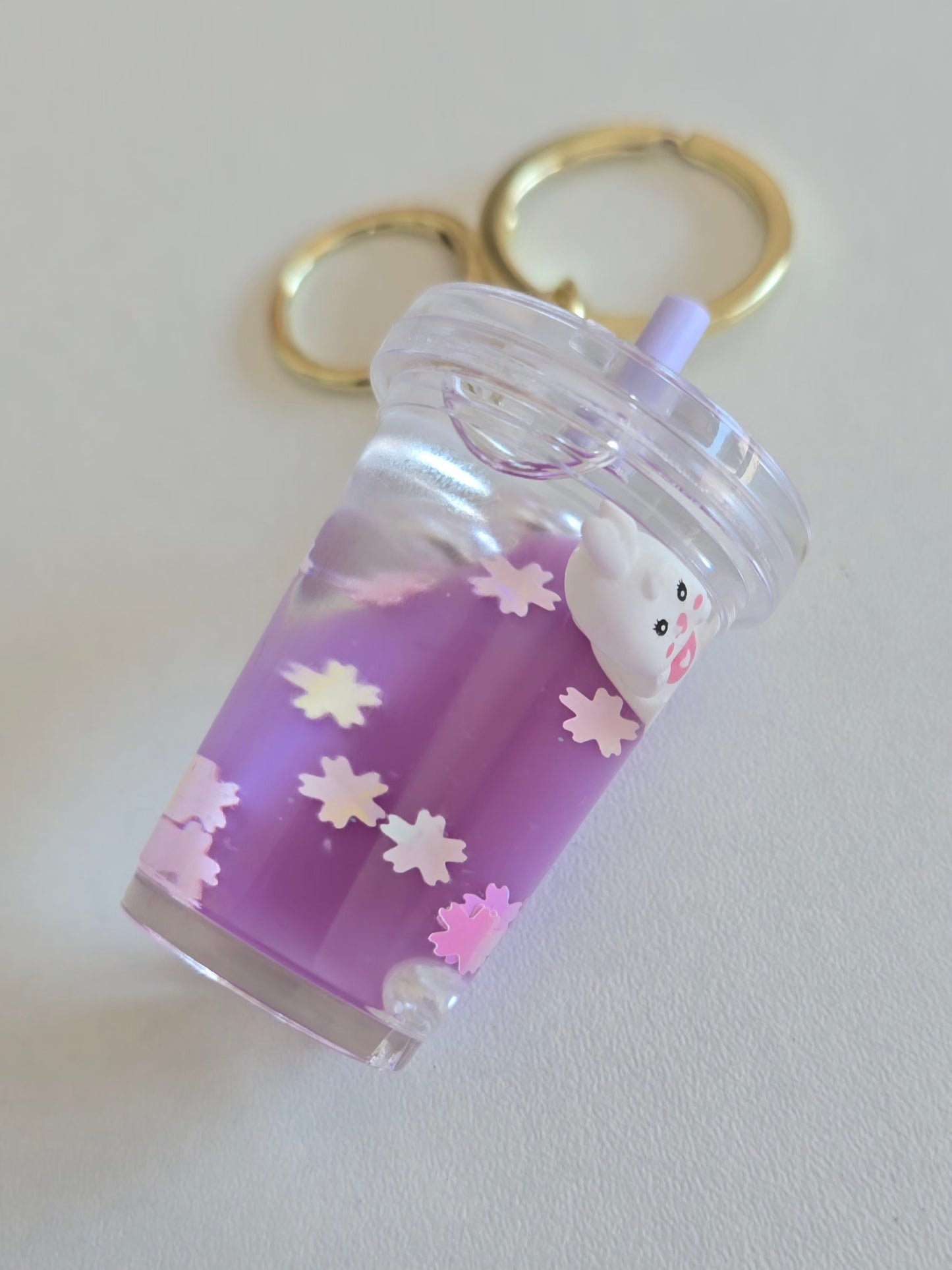 porte-clé kawaii milkshake violet lapin blanc