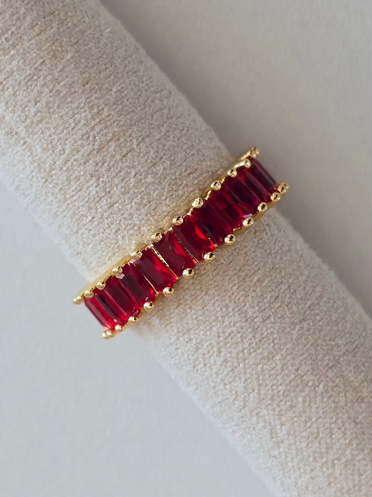 bague ajustable en acier inoxydable, pierres rouges lumineuses