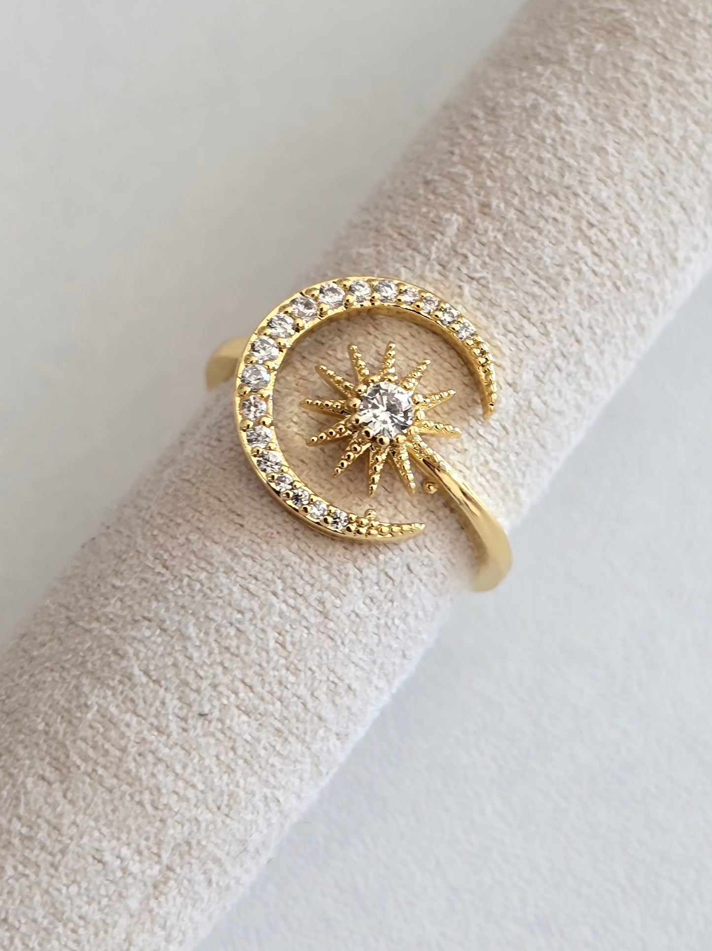 Bague Lunara ajustable, lune et soleil scintillants