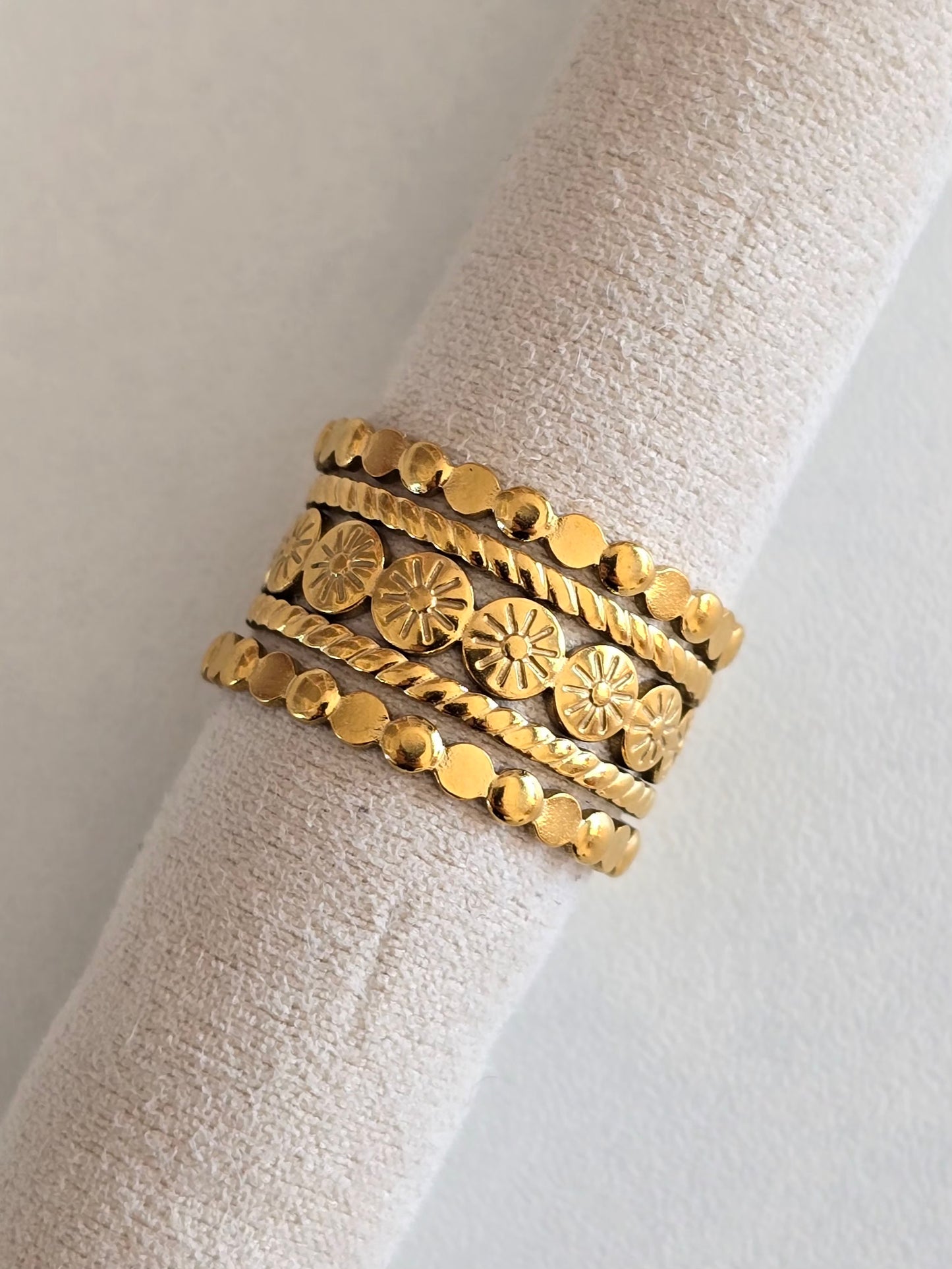 Bague Aurélia en acier inoxydable doré