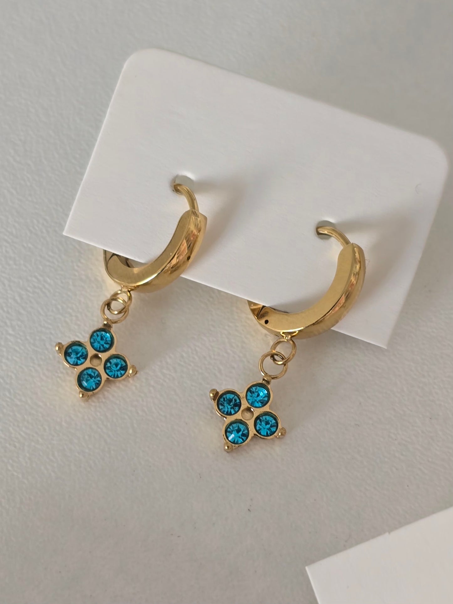 Acier inoxydable créoles doré et pendentifs étoile bleu