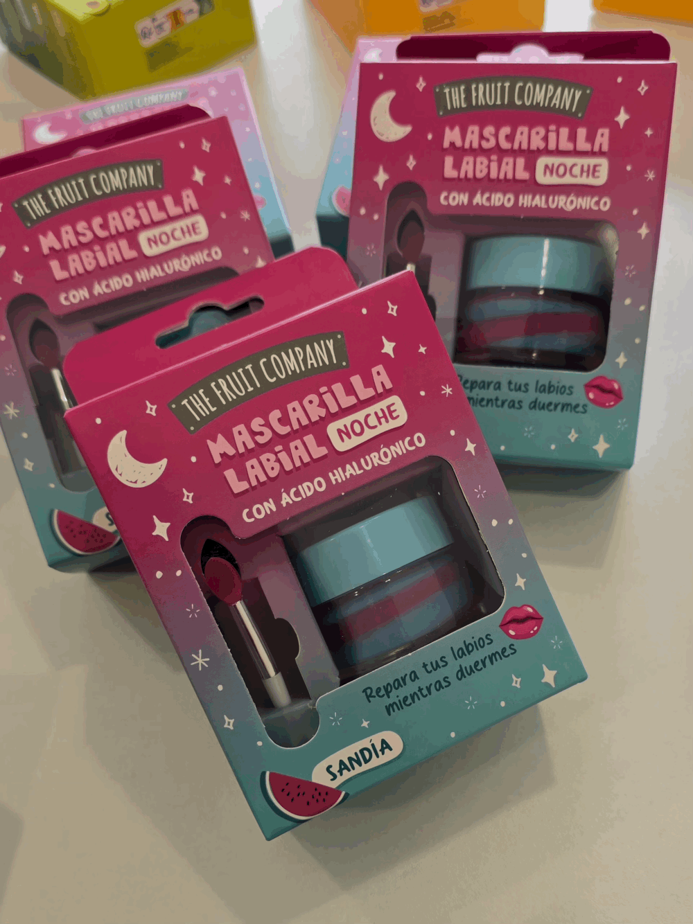 Masque de nuit pour les lèvres