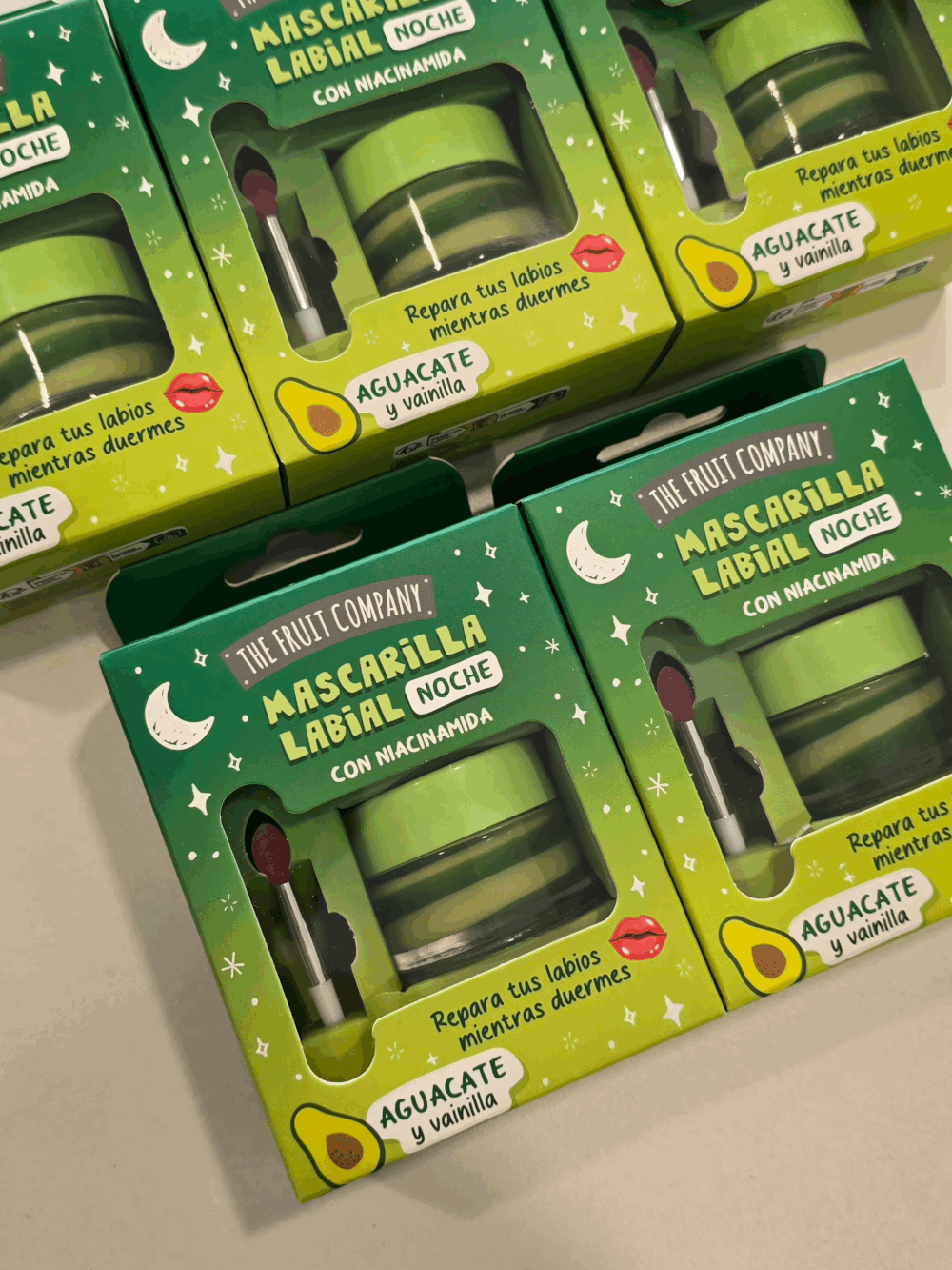 Masque de nuit pour les lèvres