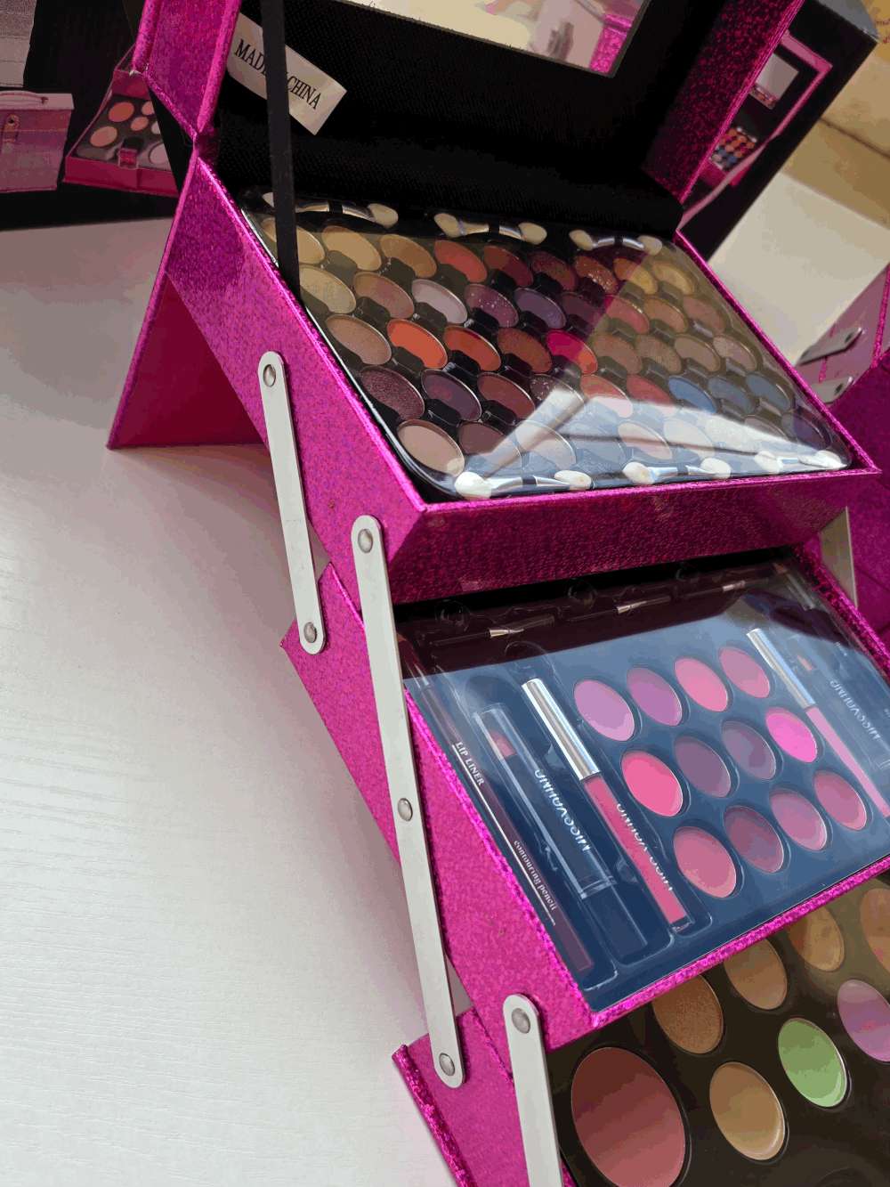 Make Up Kit