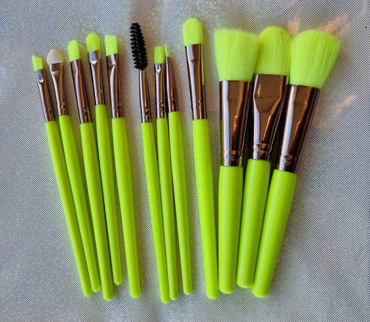 Lot 12 pinceaux NéonGreen