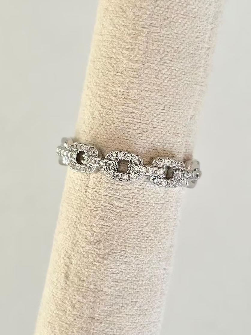 Bague chaîne MILA en acier inoxydable argenté avec strass élégants