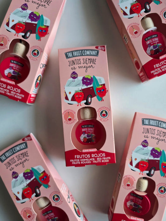 Diffuseur parfum d'ambiance voiture senteur Fruits Rouges pour une atmosphère fraîche et gourmande.