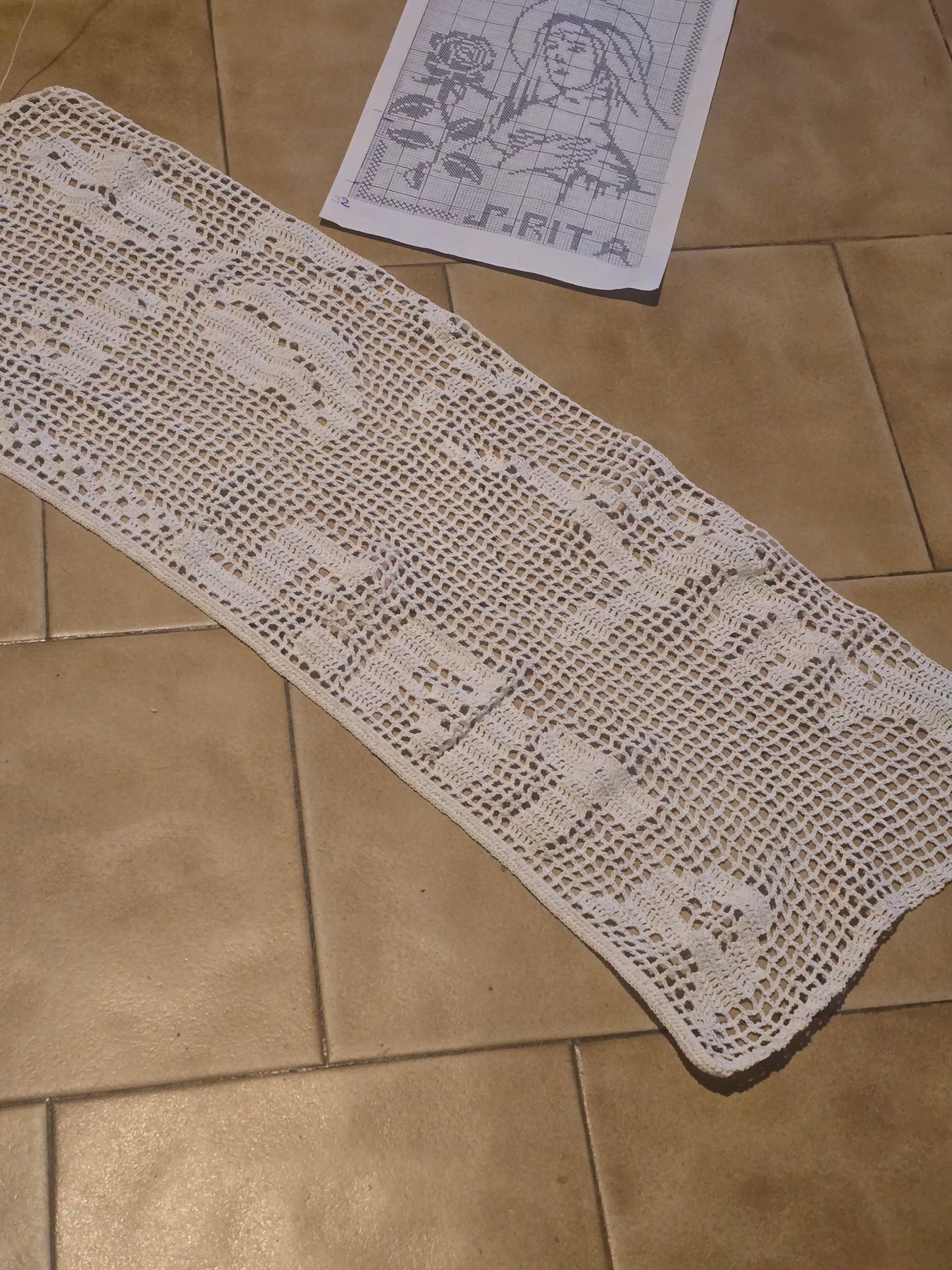 Napperon Sainte Rita en cours de réalisation au crochet fait main