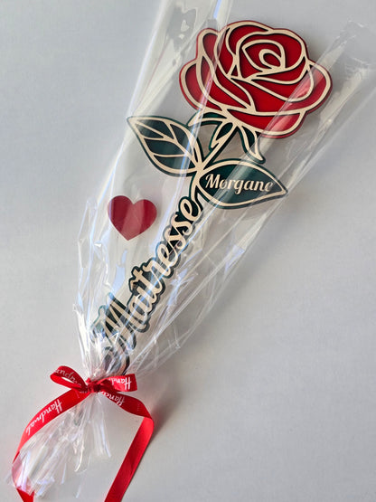 Fleur en bois personnalisée