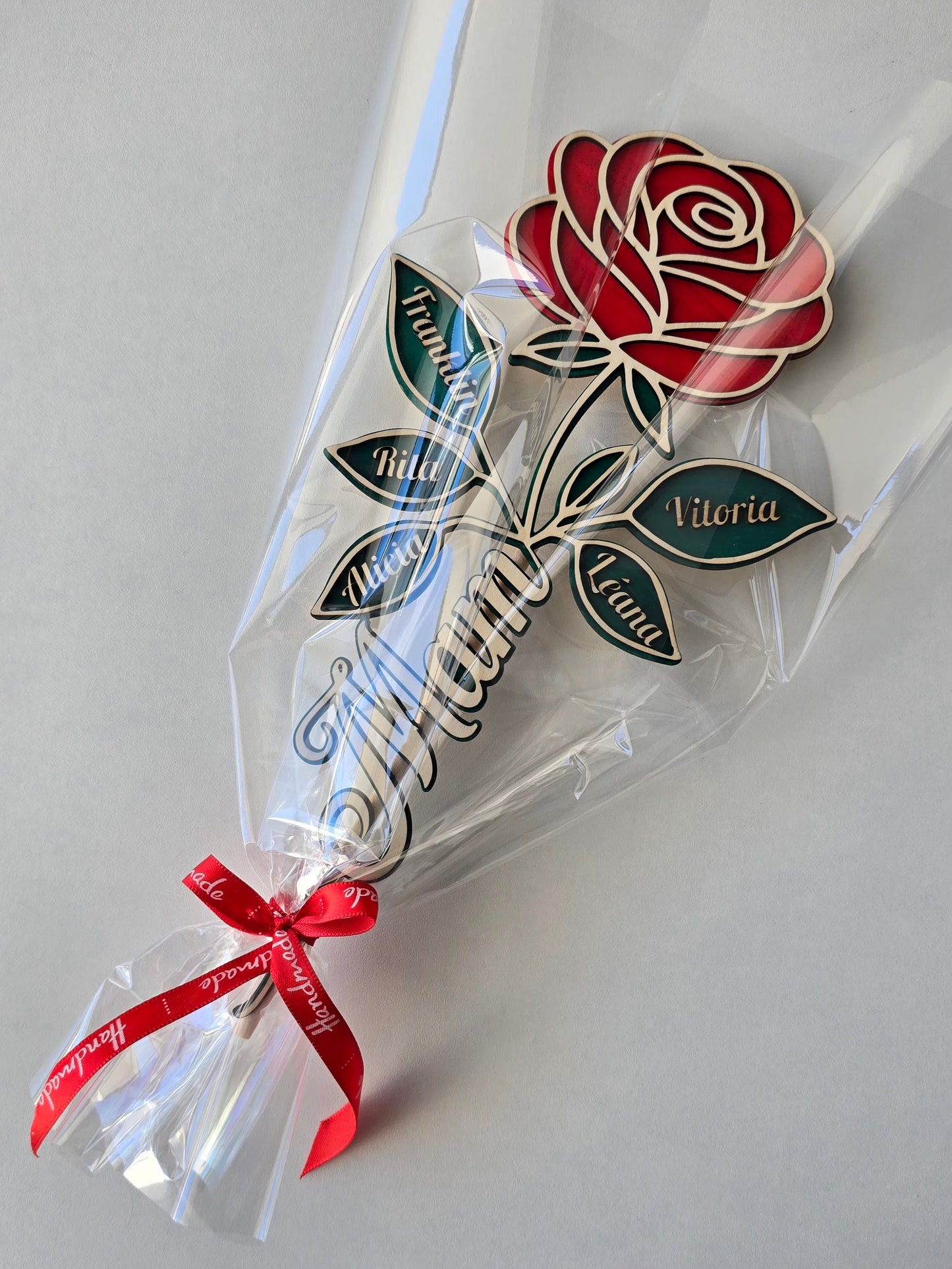 Fleur en bois personnalisée