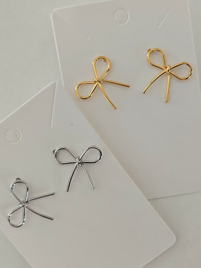 Boucles d'oreilles en acier inoxydable petit noeuds 
