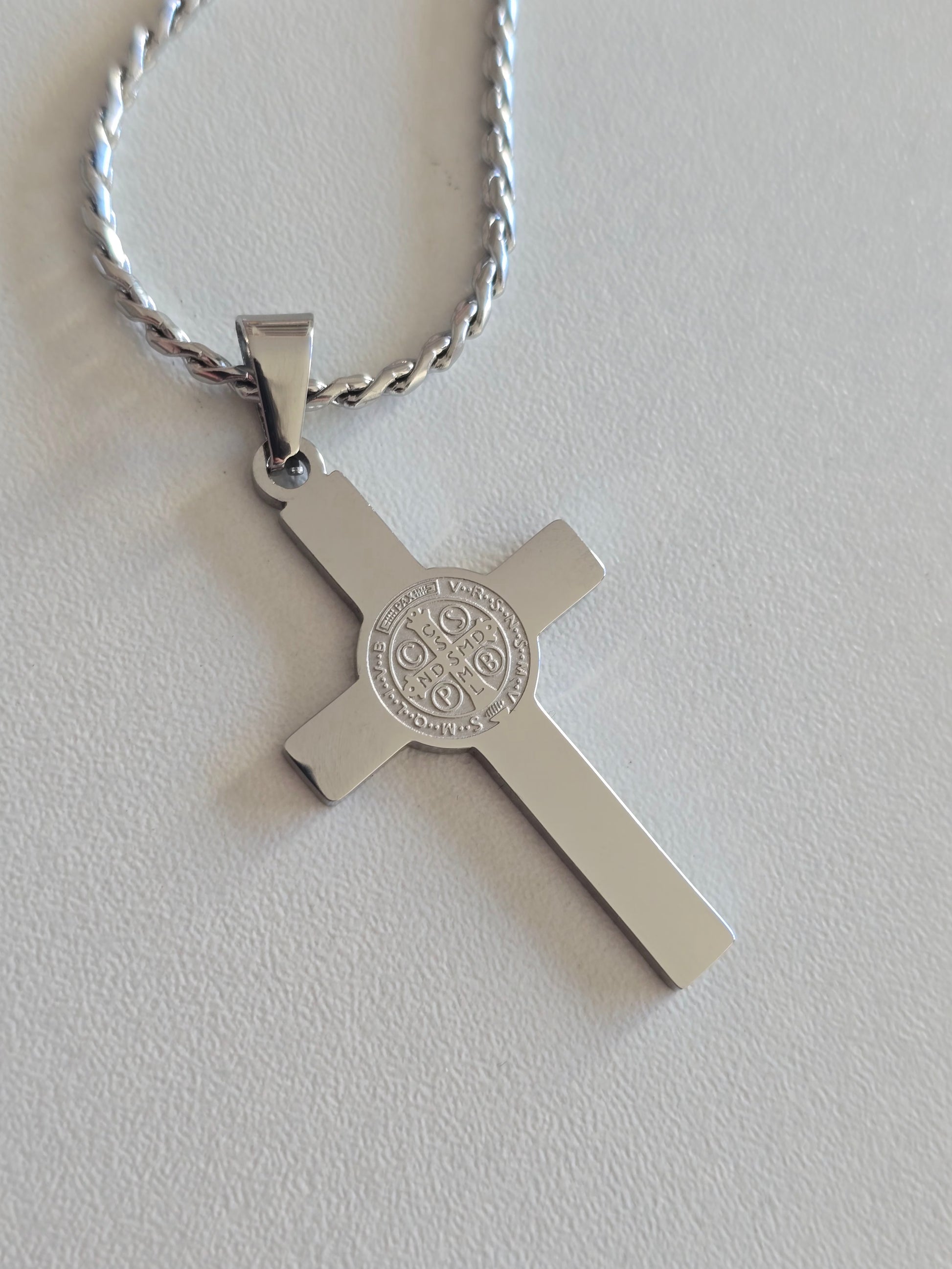 collier religieux homme en acier inoxydable argenté Fidèle