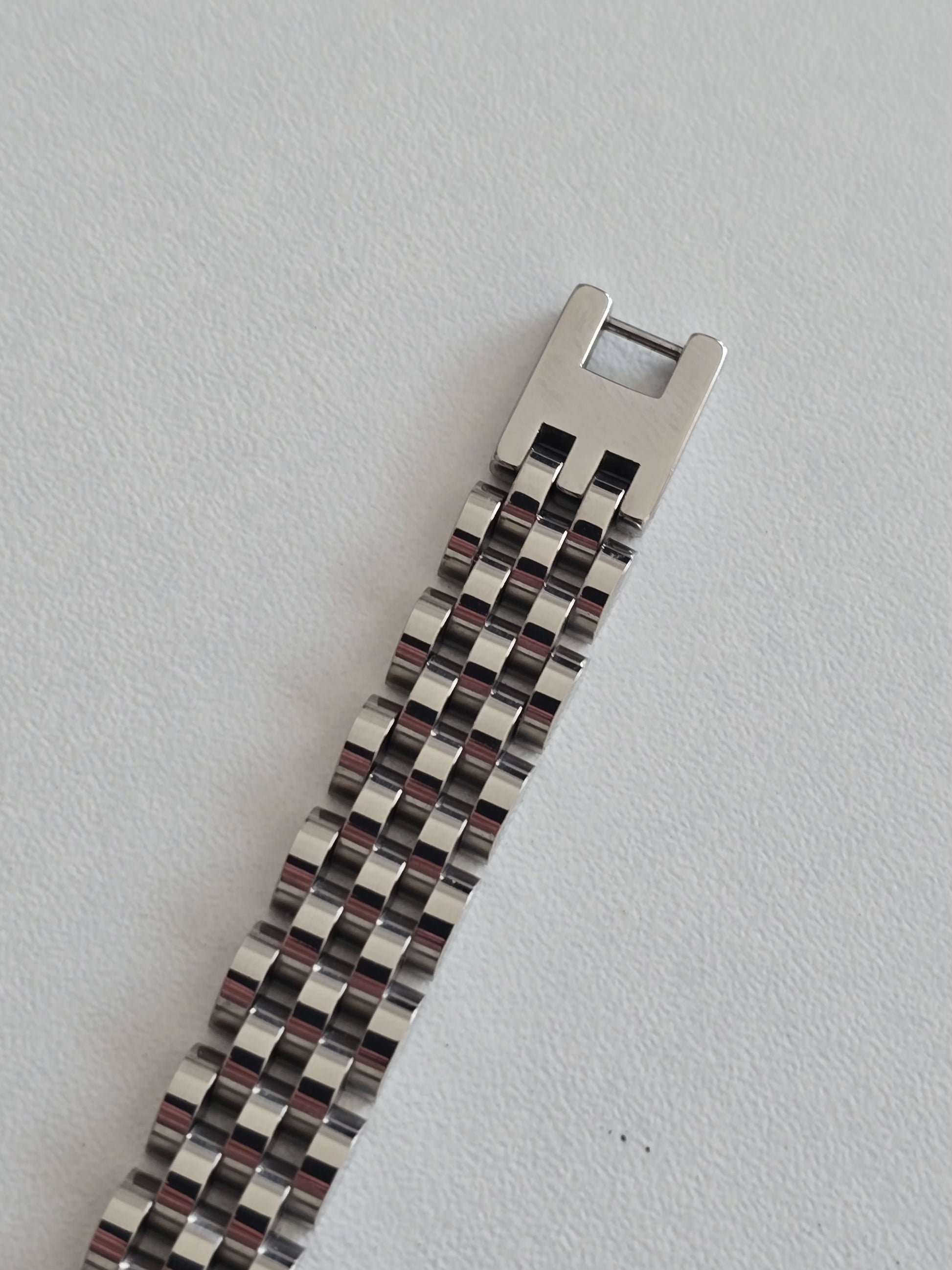 fermoir du bracelet homme en acier inoxydable Titan