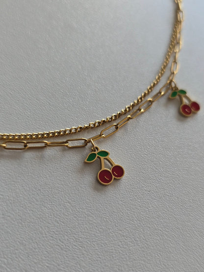 bracelet de cheville femme doré avec trois charms cerises de 1 cm