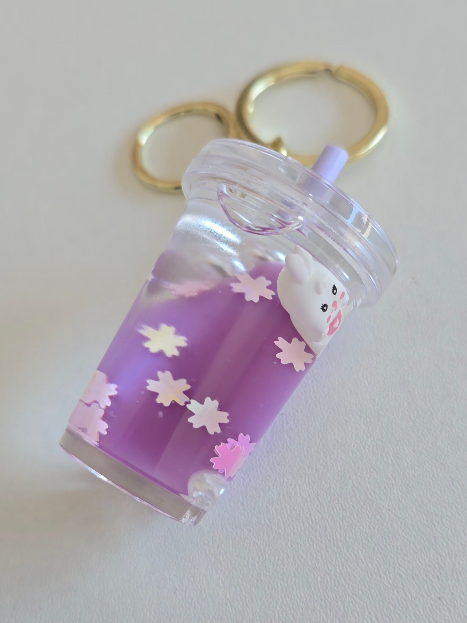 porte-clé kawaii milkshake violet lapin blanc