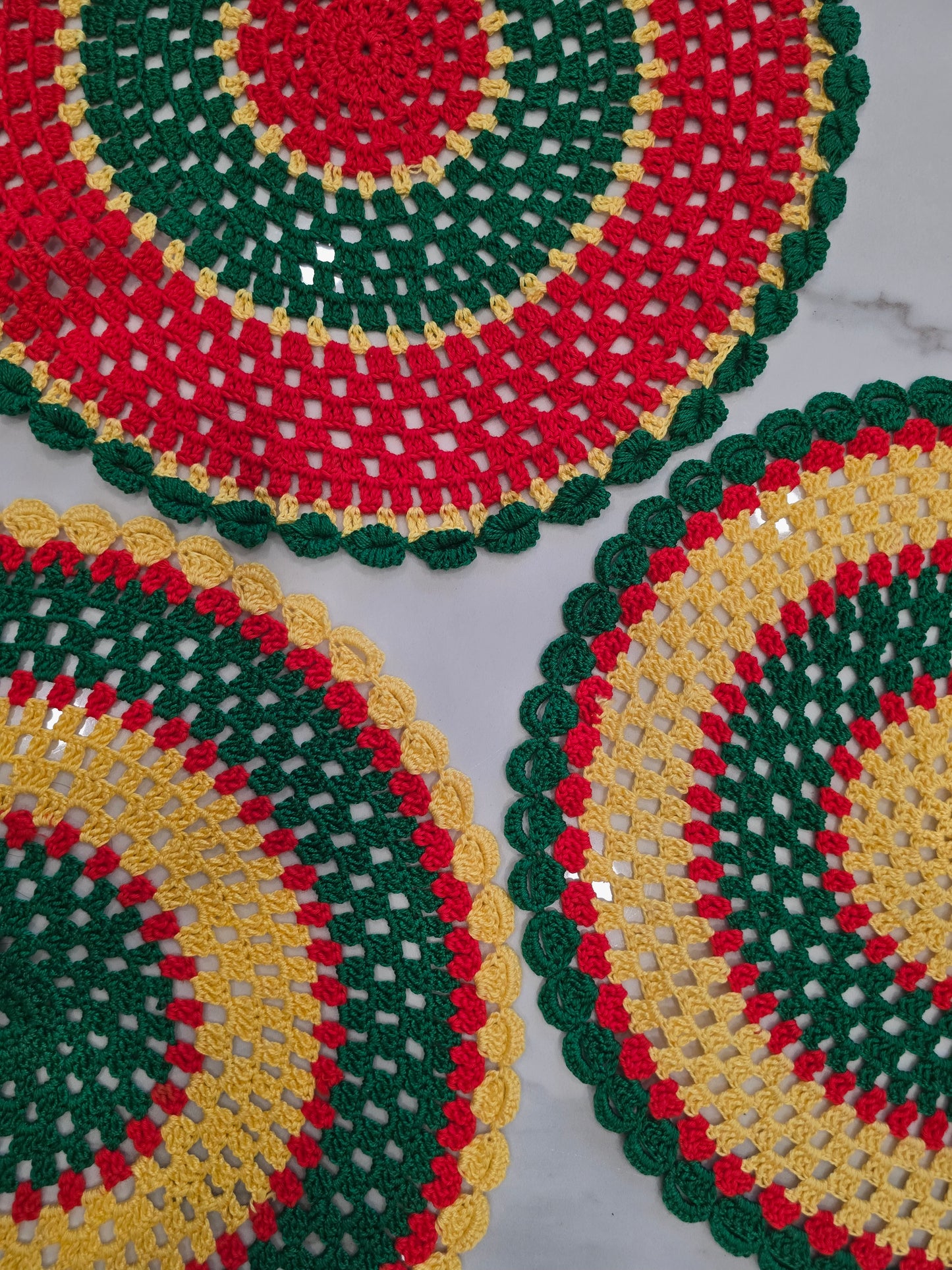 Lot de 3 napperons ronds