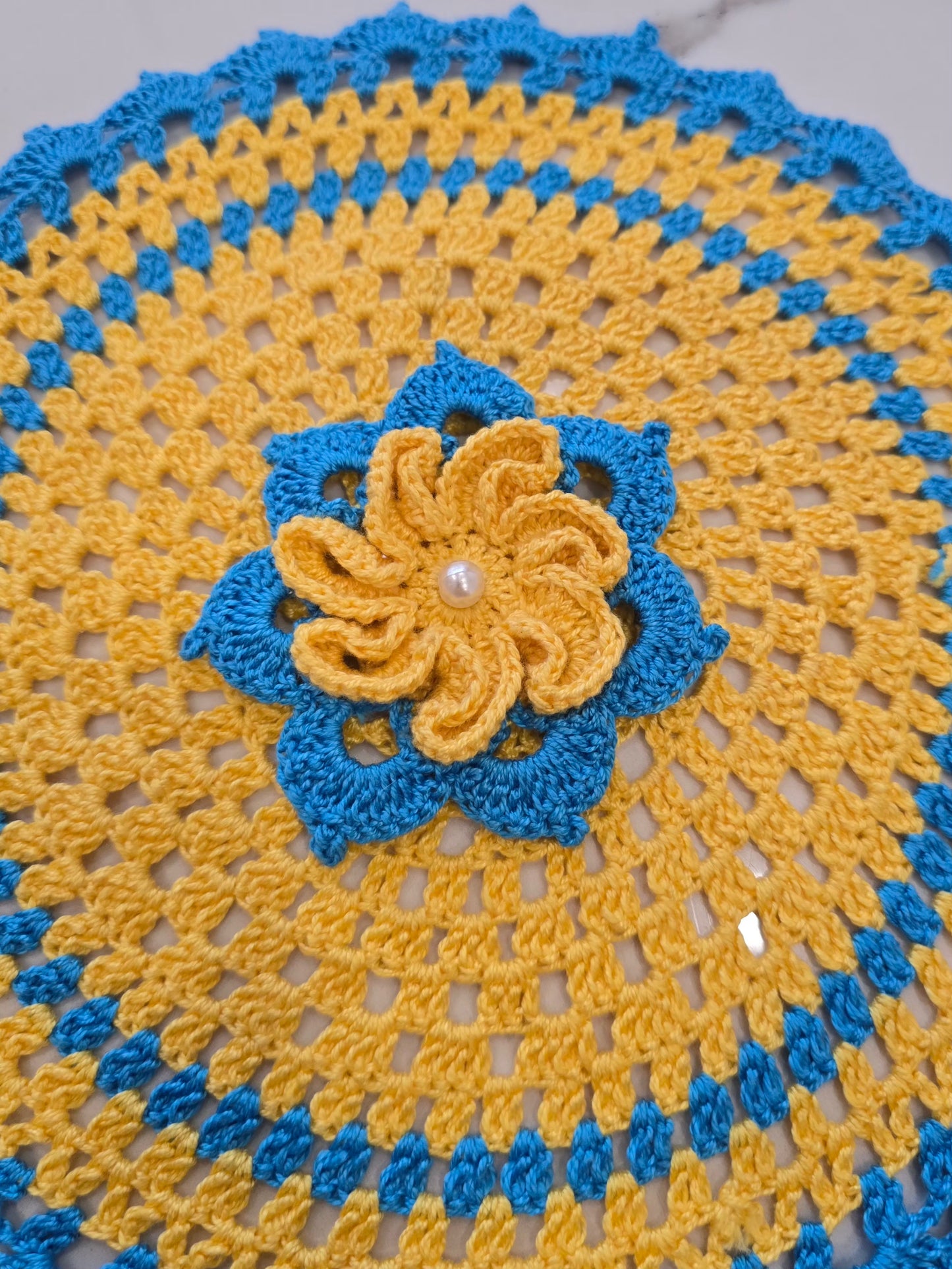 Lot de 3 napperons + 2 fleurs