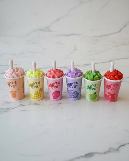 Baume à lèvres : pêche, ananas, fraise, raisin, pomme ou cerise.