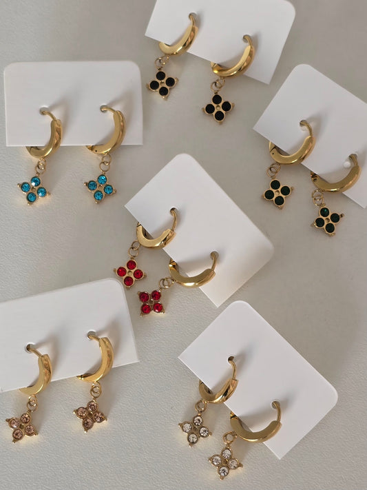Boucles d'oreilles créoles et pendentif étoile