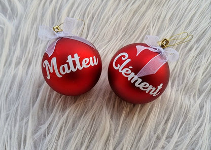 Boules de Noël personnalisées - rouge blanc - Matteu et Clément