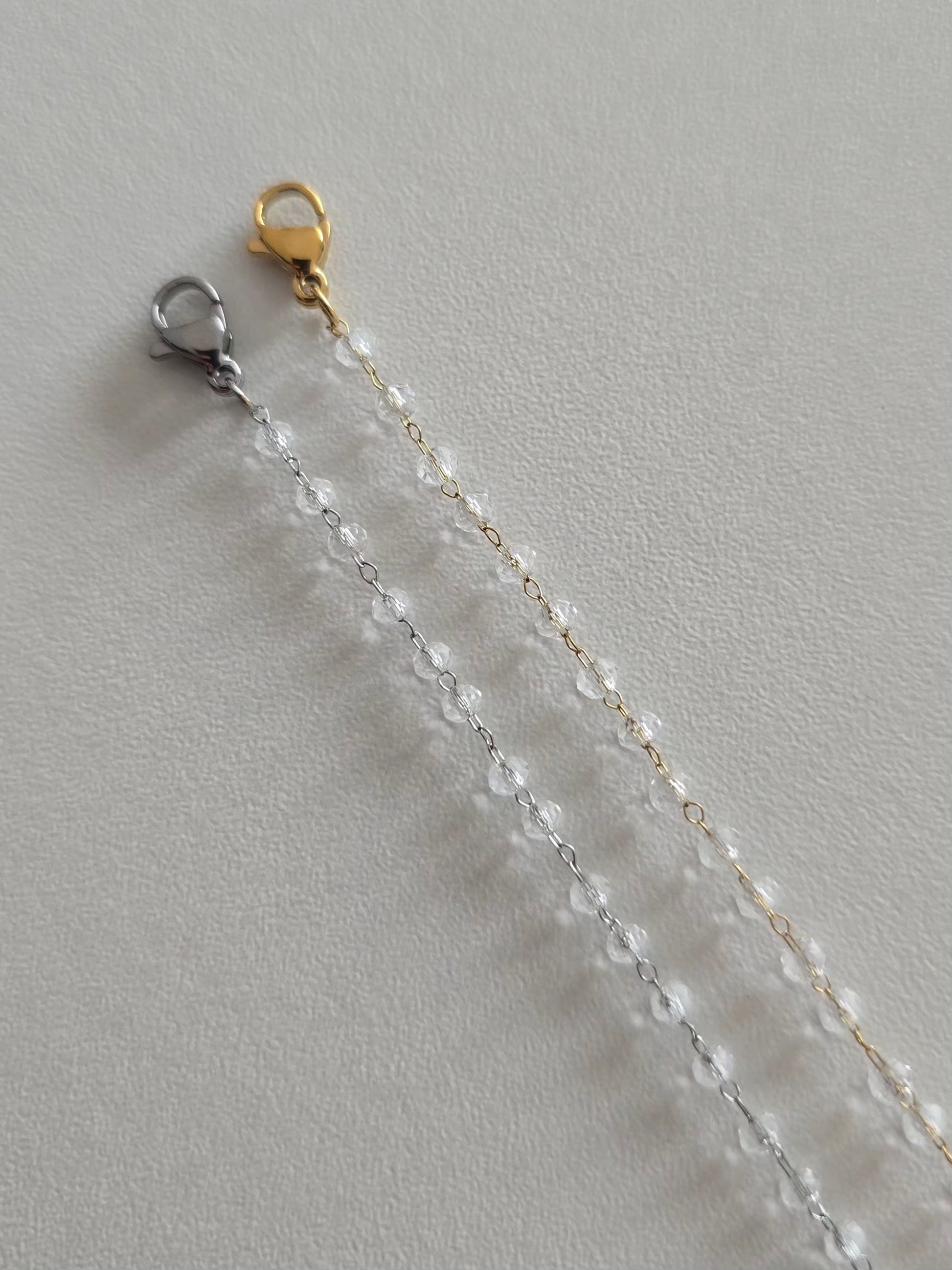 Fermoirs doré et argenté du bracelet Clarity 