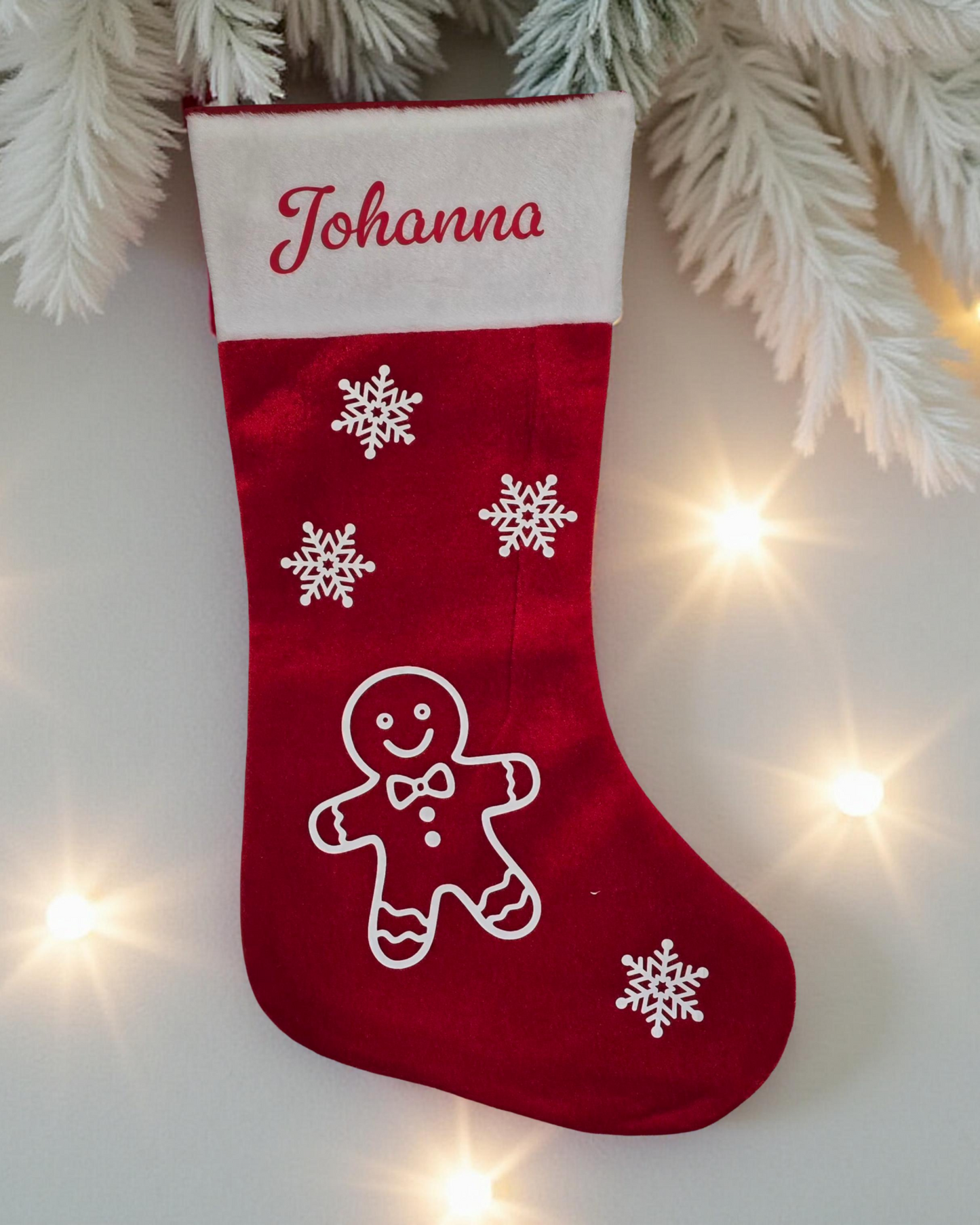 Chaussette de Noël personnalisées avec flocon et pain d'épice avec le prénom Johanna.