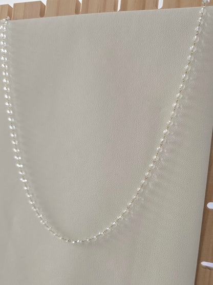 Collier avec finition dorée
