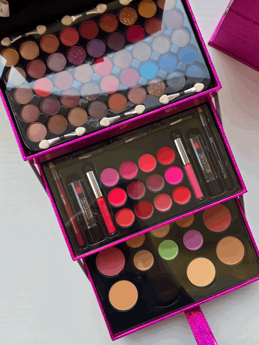 Make Up Kit