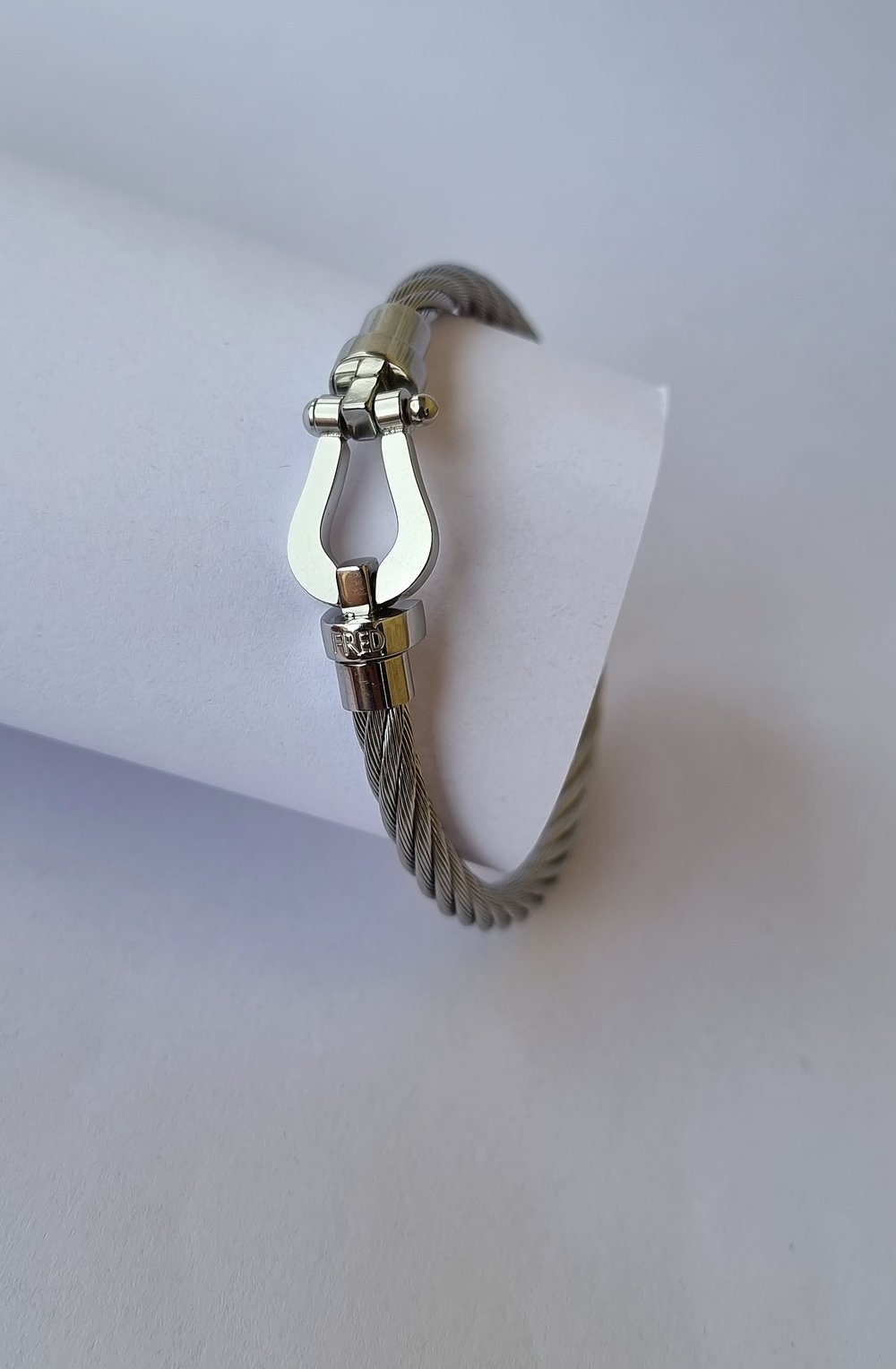 Bracelet Striking