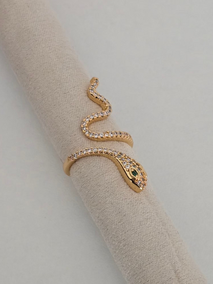 Finition dorée lumineuse de la bague Hypnose 