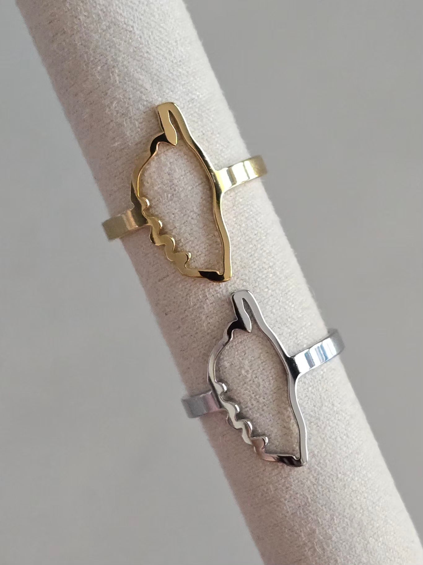 Bague Île de Beauté en acier inoxydable ajustables, disponibles en doré et argenté