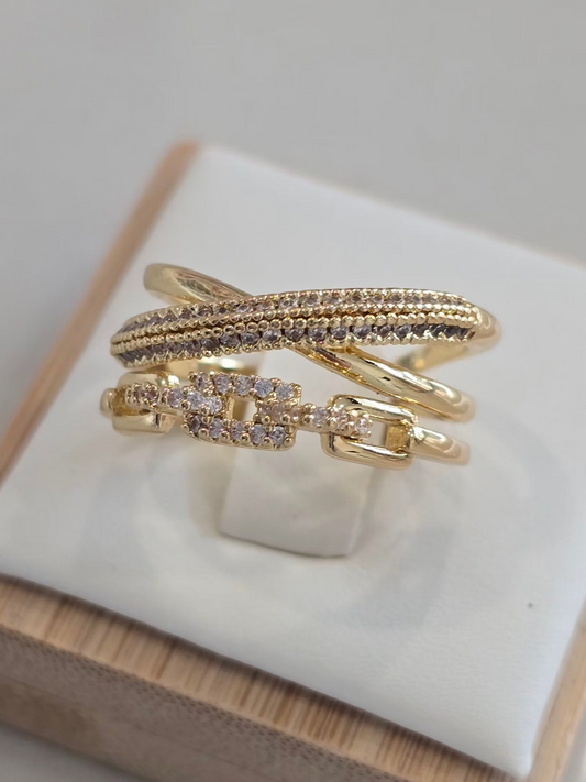 Bague Vélia au style chic moderne 