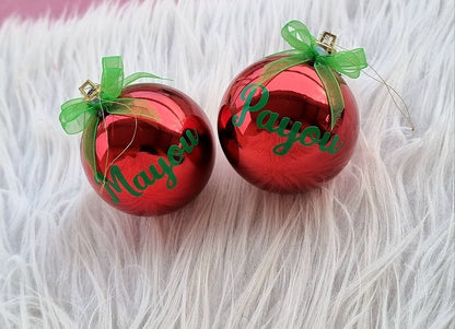 Boules de Noël personnalisées pour Mayou et Payou