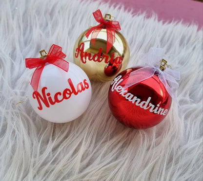 Boules de Noël personnalisées - Nicolas, Alexandrine, Andria