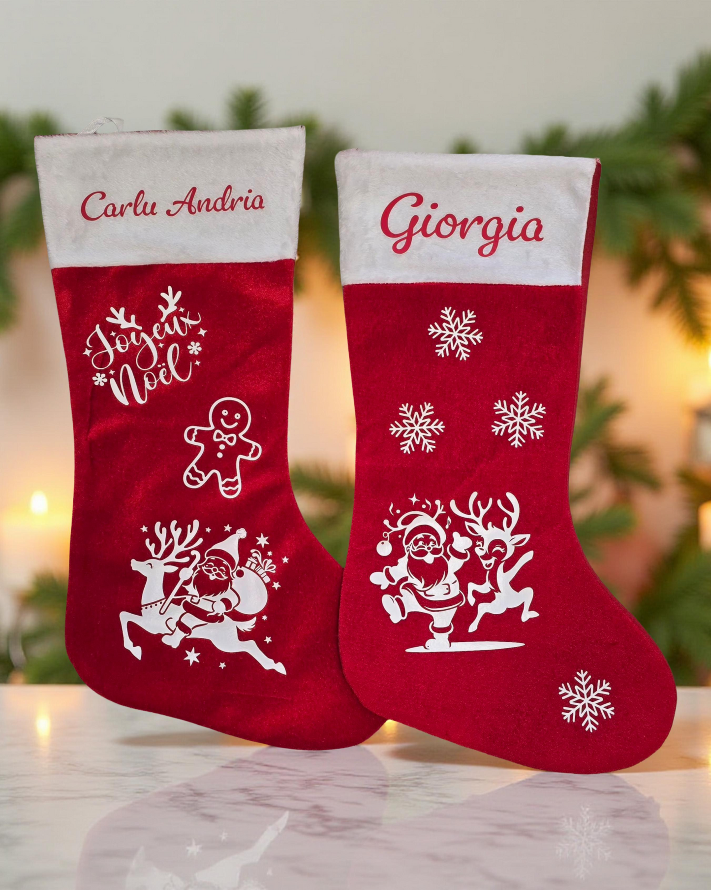Chaussettes de Noël personnalisées pour Carlu Andria et Giorgia - Pain d'épice, Père Noël avec son renne, flocons.. 