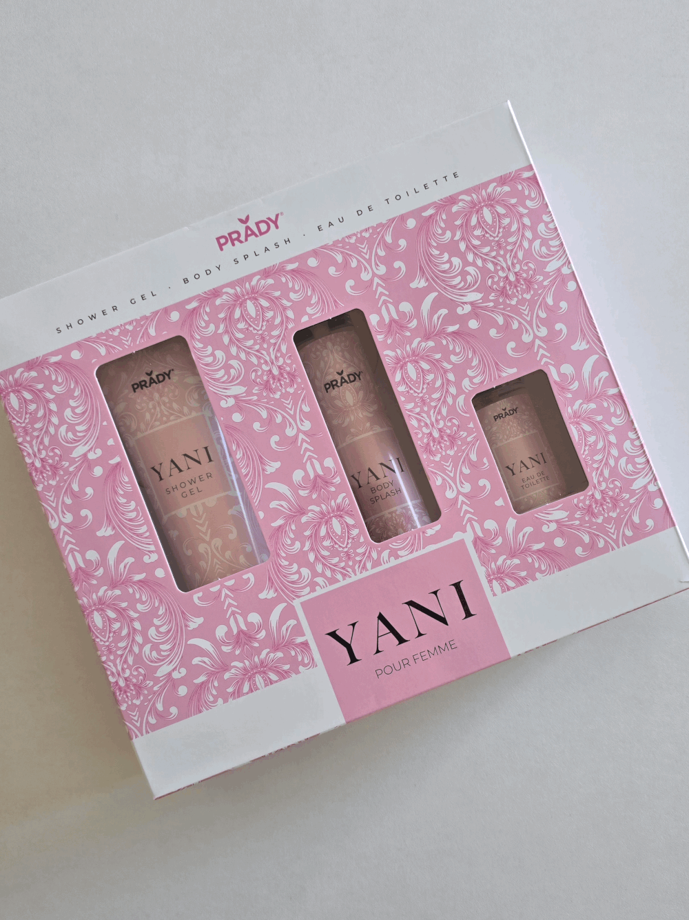 Coffret pour femme YANI avec 3 essentiels 